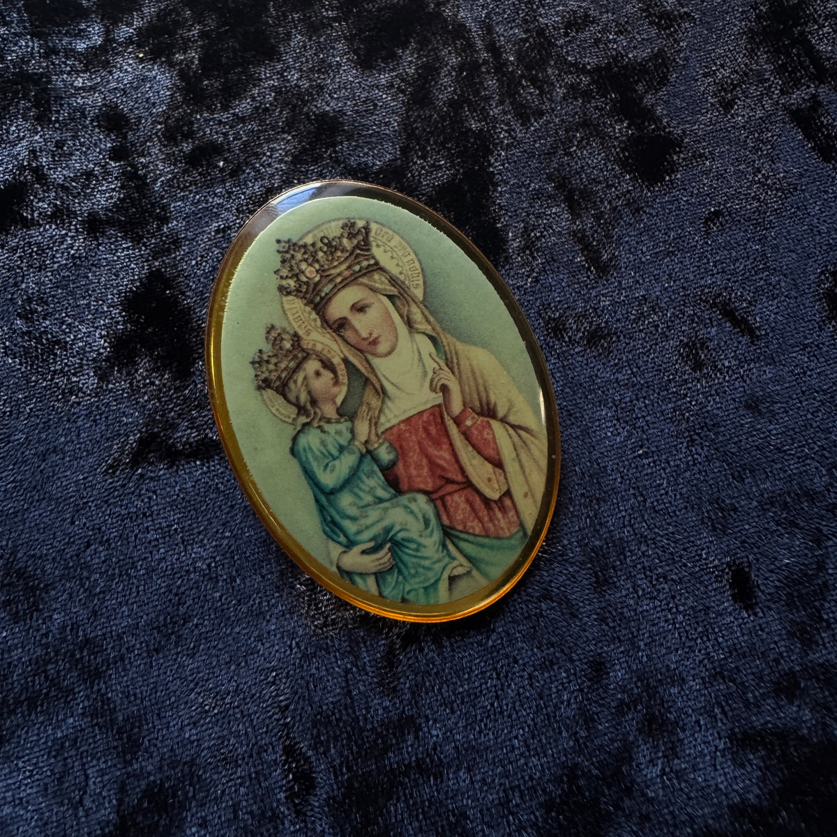 Broche vintage à pince - Saint Anne de beaupres