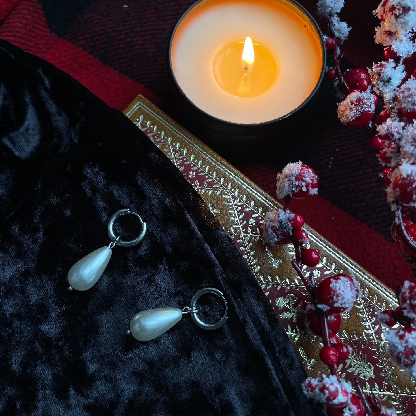 Magical and upcycled earrings - Jeanne (gold and silver)