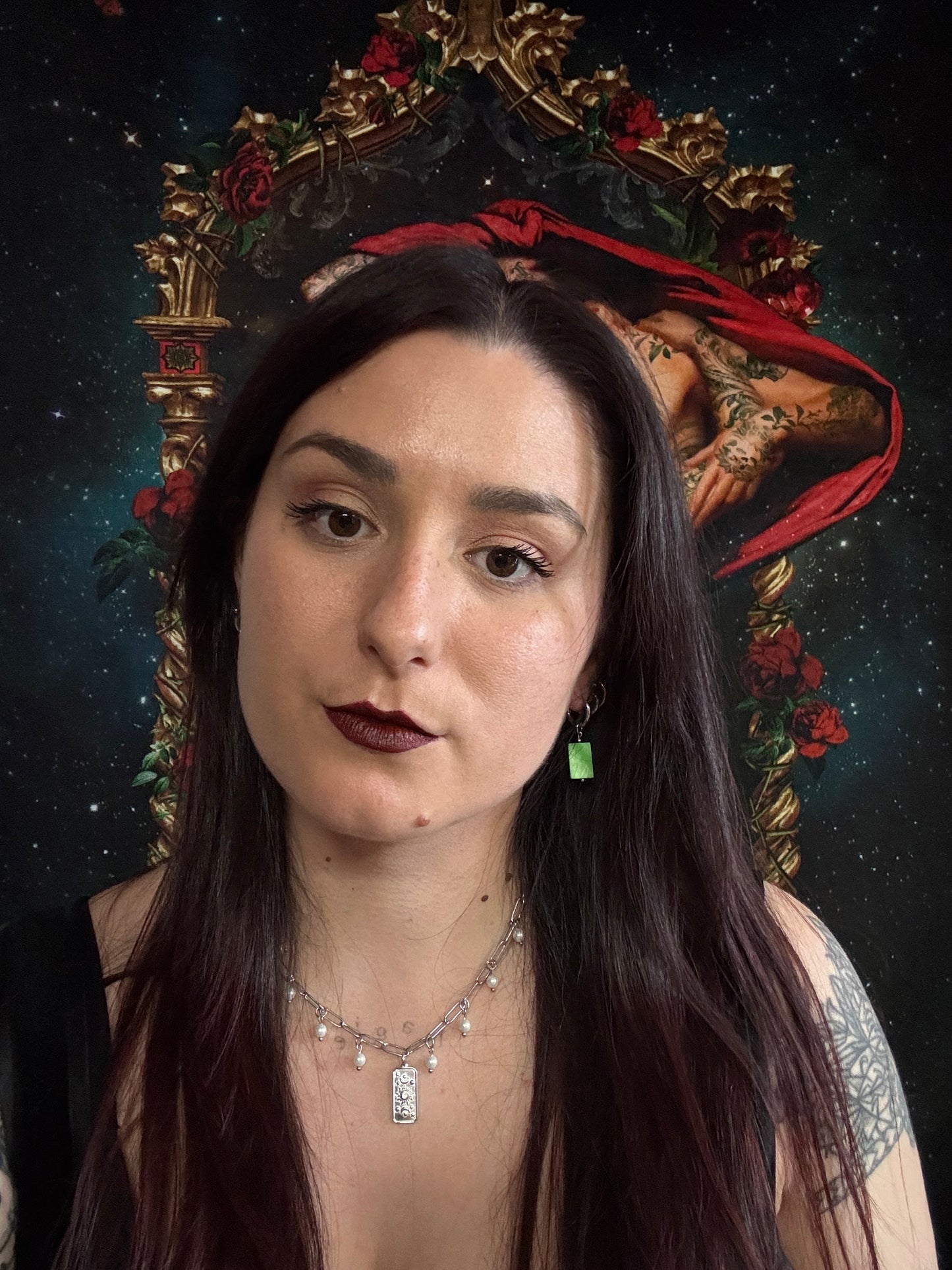 Magical and upcycled earrings: Holy Spirit (in mother-of-pearl) 