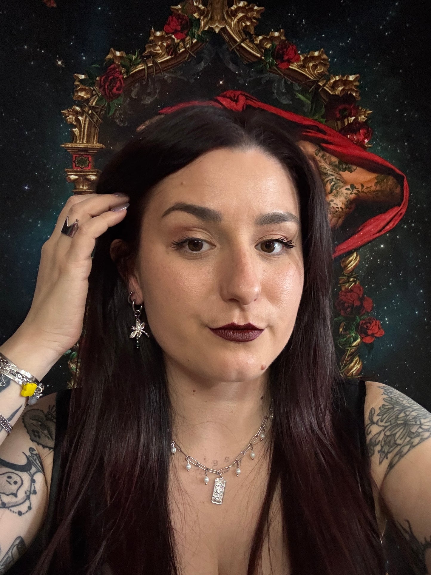 Magical and upcycled earrings: Elven 