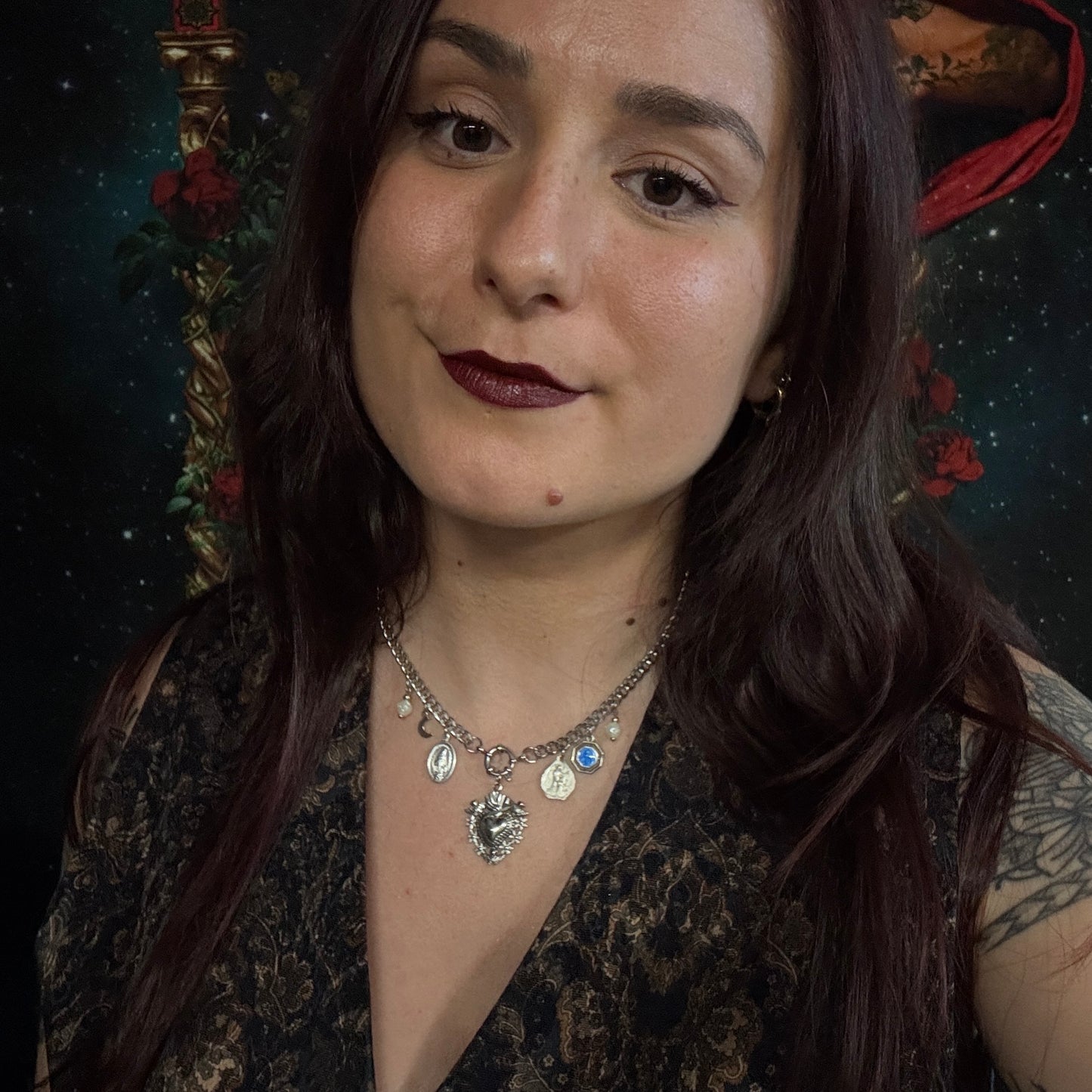 Collier grigri – Bijou de protection unique en art sacré