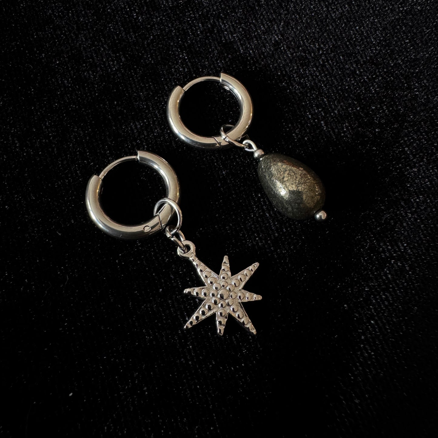 Magical and upcycled earrings: Nova (pyrite) 