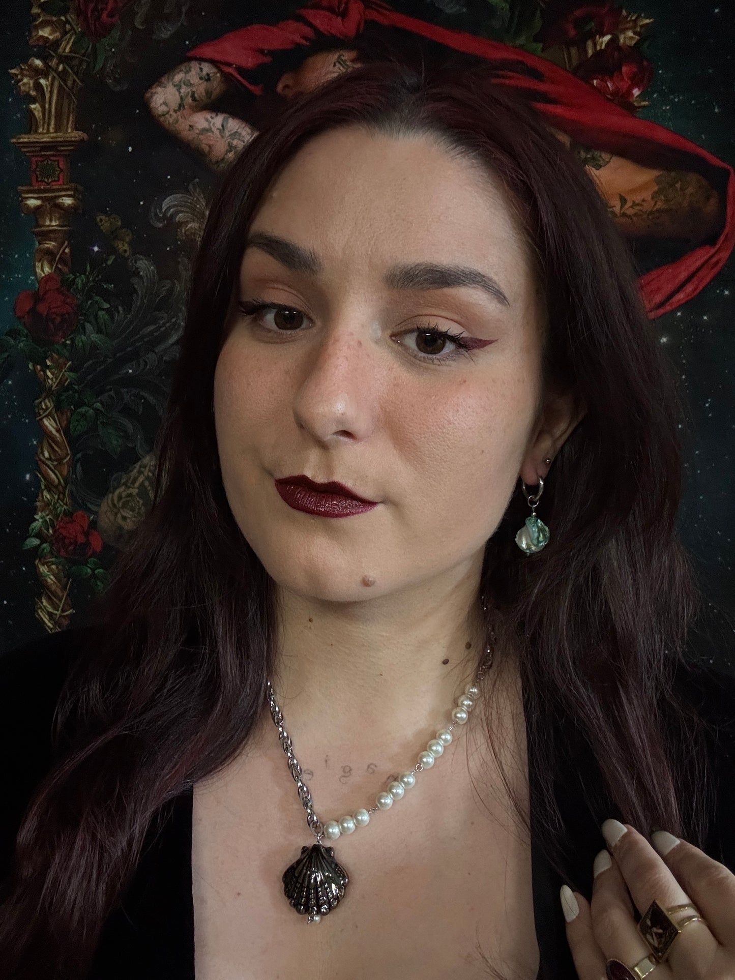 Boucles d’oreilles magiques et upcyclées : Étoile des profondeurs (en nacre)