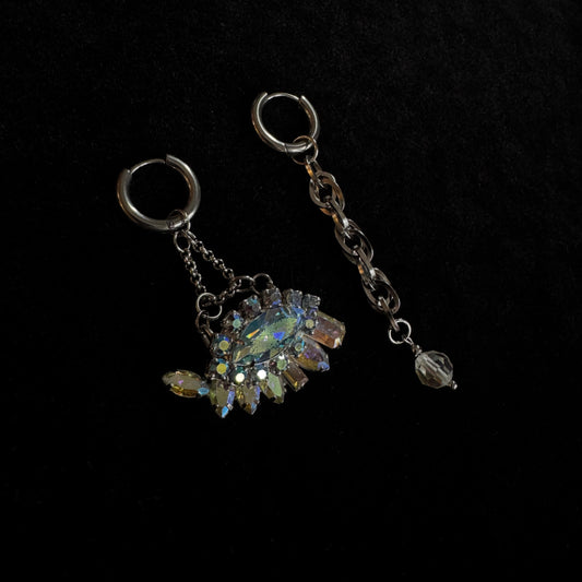 Magical and upcycled earrings - Jeanne (gold and silver) 