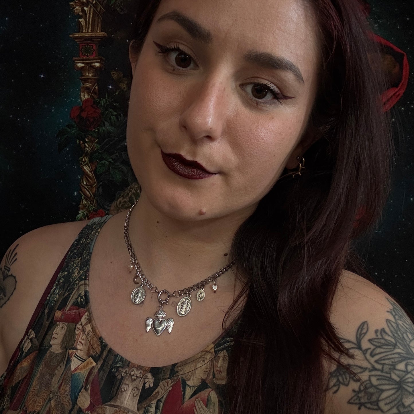 Collier grigri – Bijou de protection unique en art sacré
