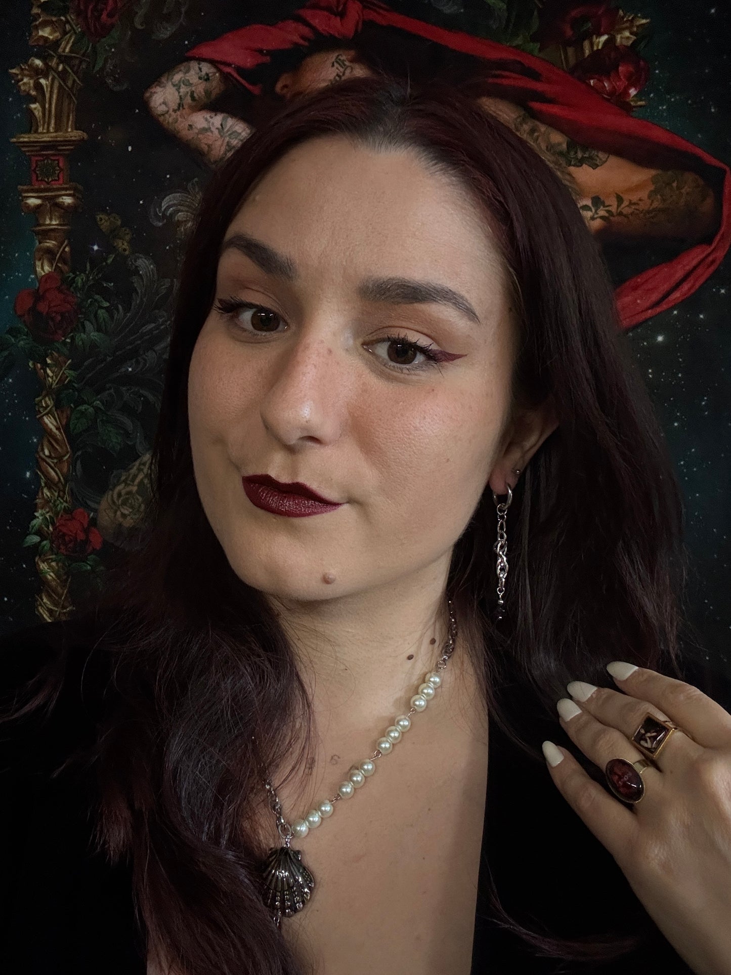 Boucles d’oreilles magiques et upcyclées : Vœu sacré (perle noire de Serbie)