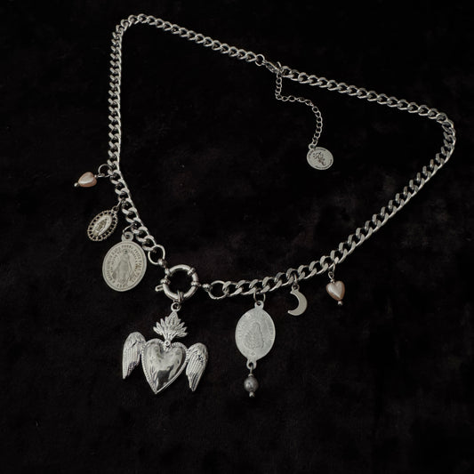 Collier grigri – Bijou de protection unique en art sacré