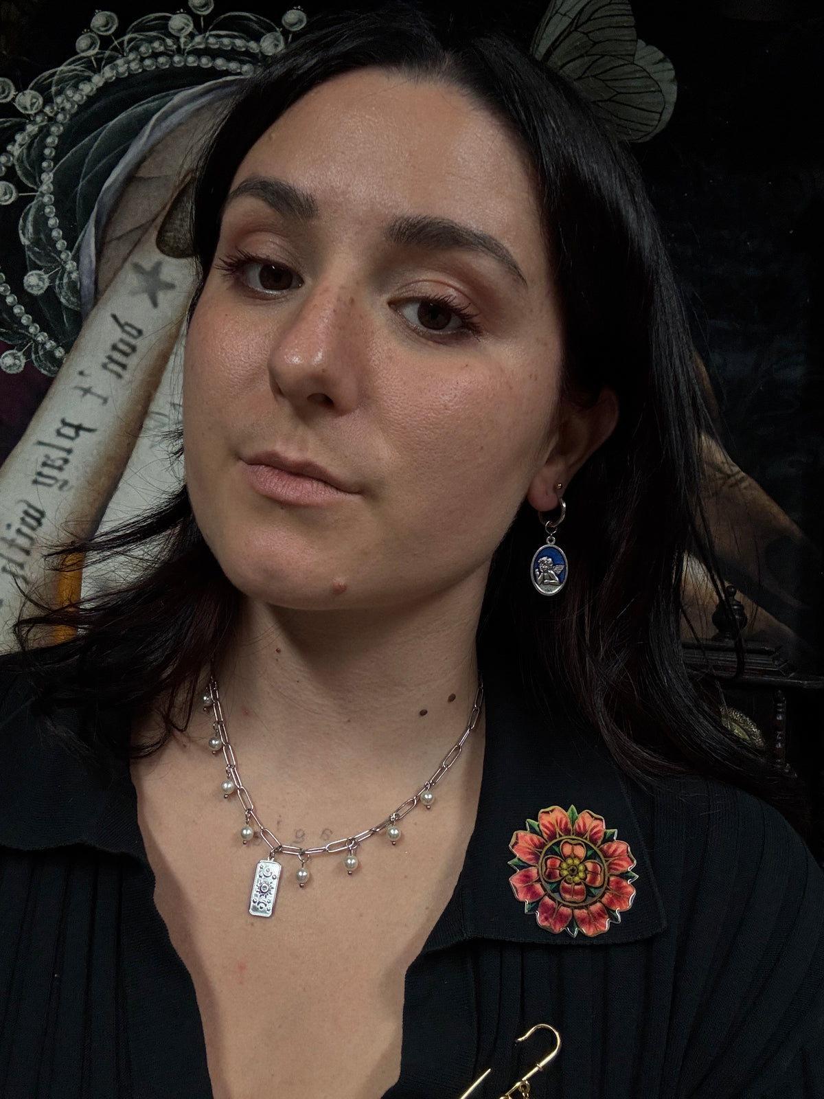 Boucles d’oreilles magiques :     Clair de Lune (pendentif italien + perles vintage japonaises)
