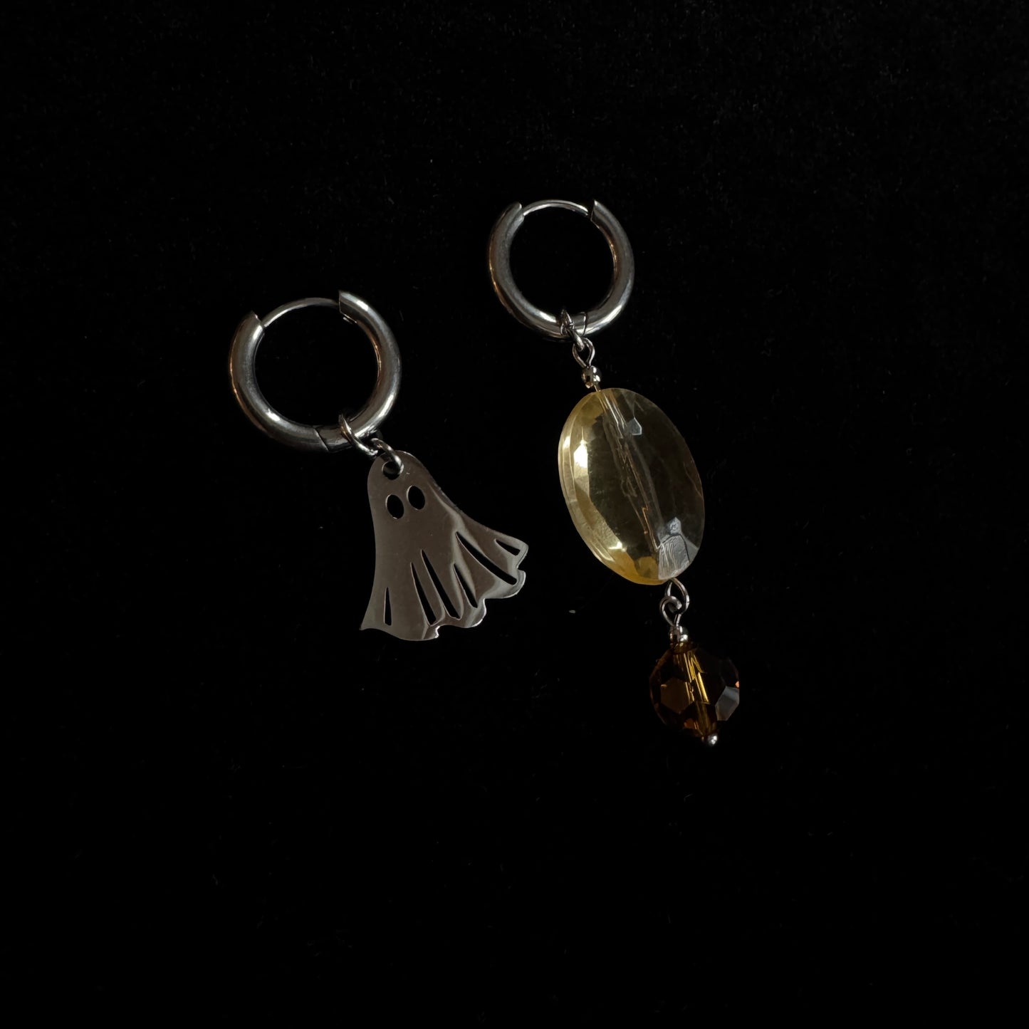 Magical and upcycled earrings - Jeanne (gold and silver) 