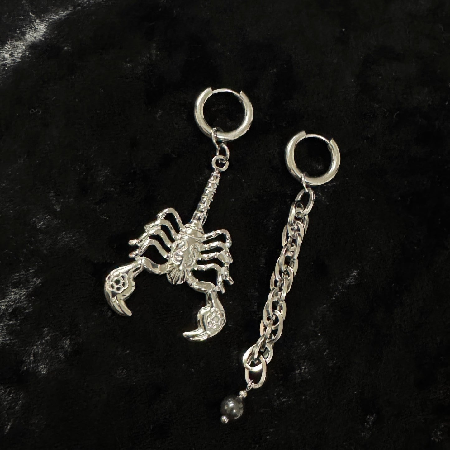Boucles d'oreilles - Scorpio (avec pierre d’hématite)
