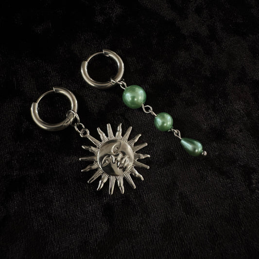 Magical and upcycled earrings: Celestial Aura 
