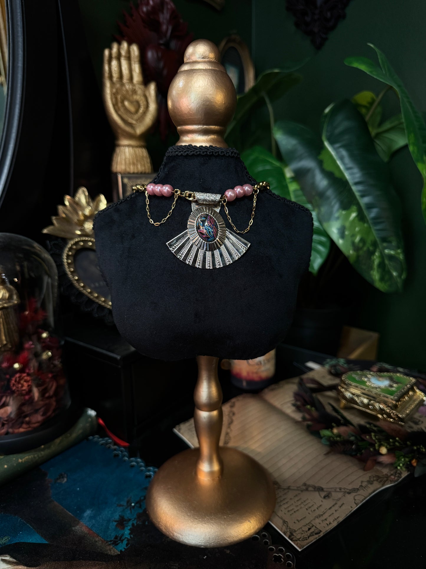 Collier unique broche et perles du Japon