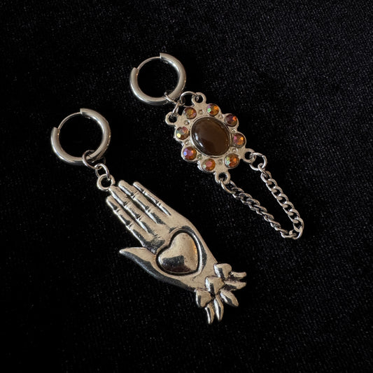 Boucles d’oreilles magiques et upcyclées : Dévotion