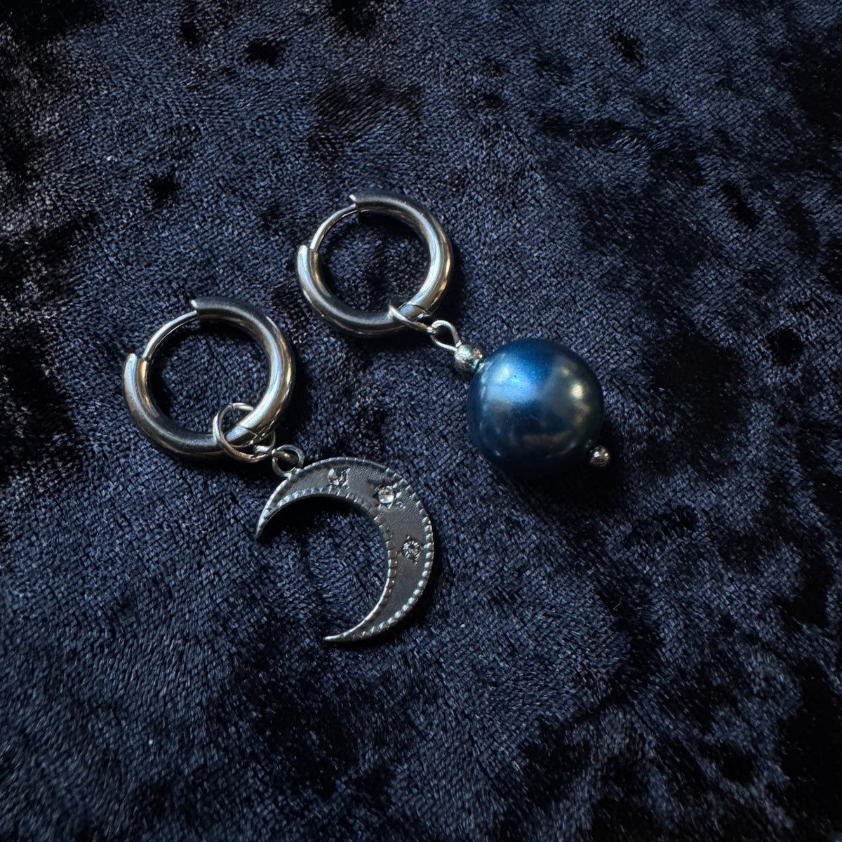 Boucles d’oreilles magiques : Ravenne (perle vintage du Japon)