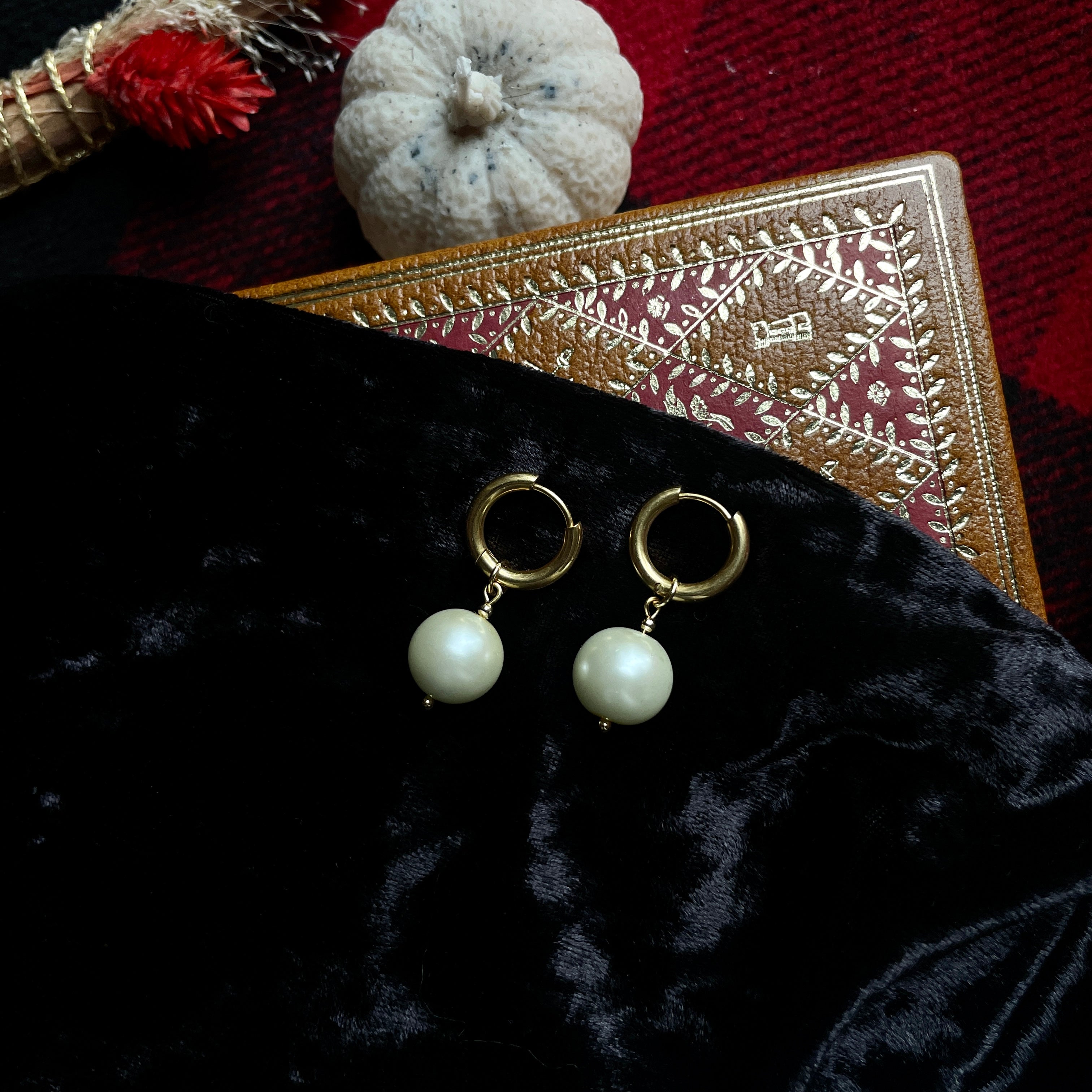 Ghost pearl deals earrings