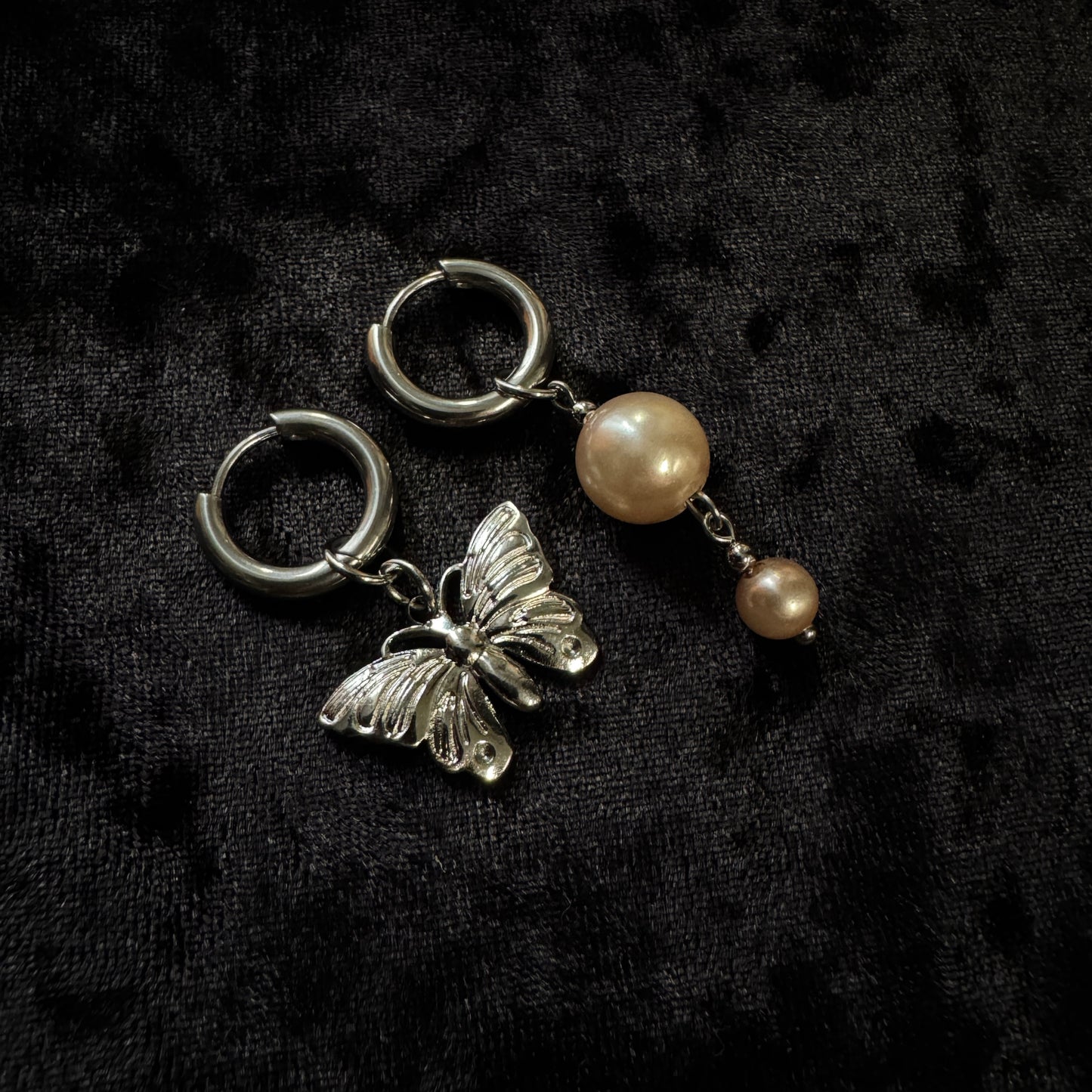 Boucles d’oreilles magiques et upcyclées : Noctélys (perles du Japon)