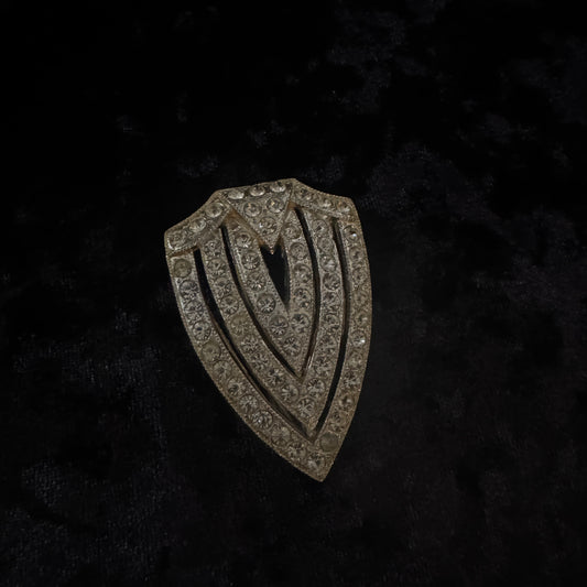 Broche vintage - bouclier magique