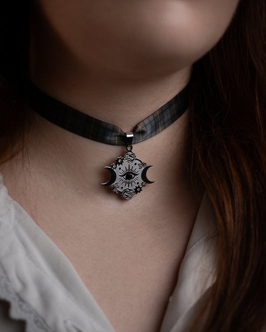 Chokers en tartan écossais - Collection l’héritage d’Édimbourg / Farquharson weathered